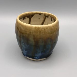 Casual Bulb Shaped Tumbler